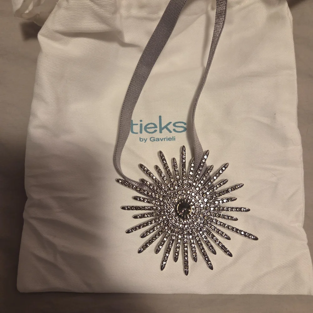 Limited Edition Tieks Shoe Topper Silver Embellished - Picture 1 of 1